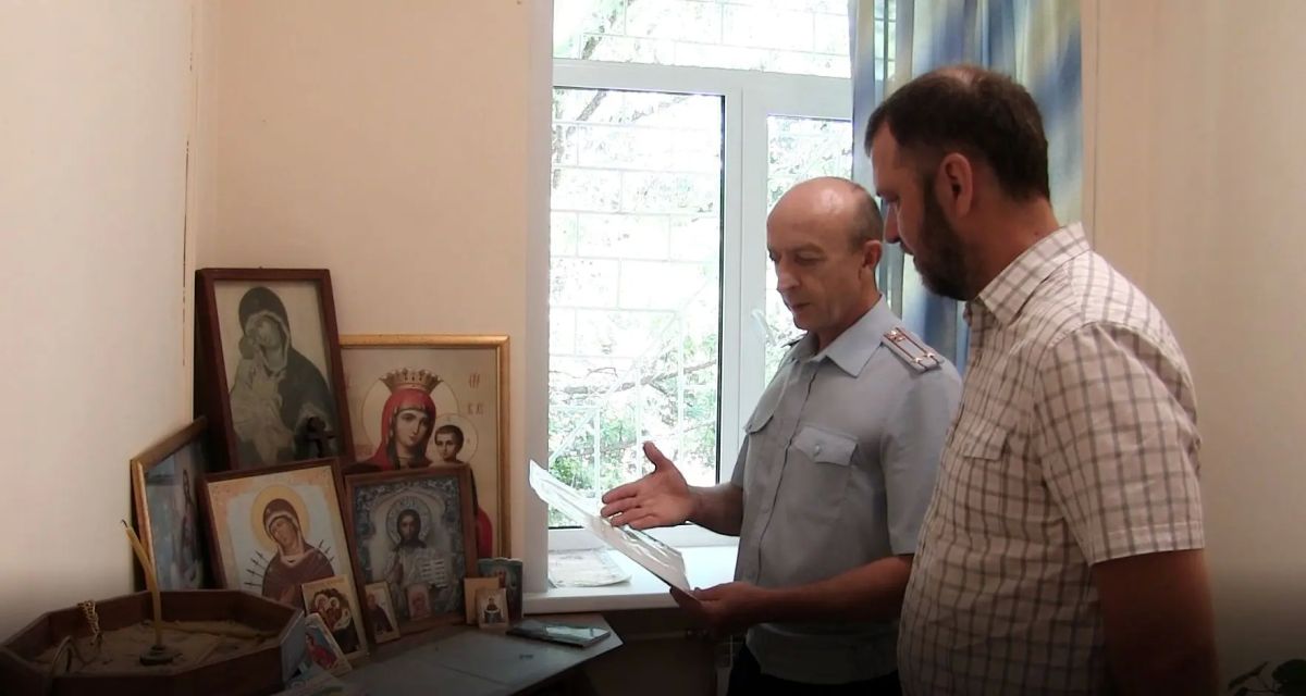 Общественники посетили Центр временного содержания несовершеннолетних правонарушителей МВД по Республике Марий Эл Общественники посетили Центр временного содержания несовершеннолетних правонарушителей МВД по Республике Марий Эл