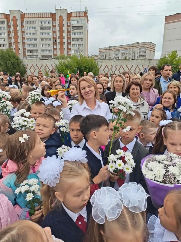 С Днём знаний, Йошкар-Ола! С Днём знаний, Йошкар-Ола!