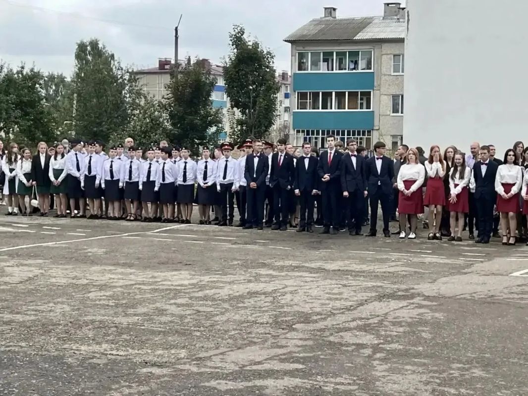 В День знаний в Республике Марий Эл открыты профильные кадетские классы СК России В День знаний в Республике Марий Эл открыты профильные кадетские классы СК России