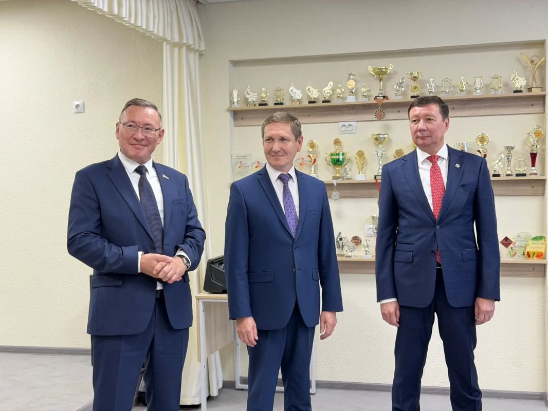 Антон Трудинов: После масштабного капитального ремонта свои двери распахнула обновленная детская школа искусств №6 на улице Фестивальной Антон Трудинов: После масштабного капитального ремонта свои двери распахнула обновленная детская школа искусств №6 на улице Фестивальной