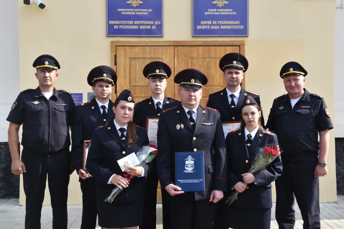 Профессиональный праздник отметили подразделения патрульно-постовой службы МВД России Профессиональный праздник отметили подразделения патрульно-постовой службы МВД России