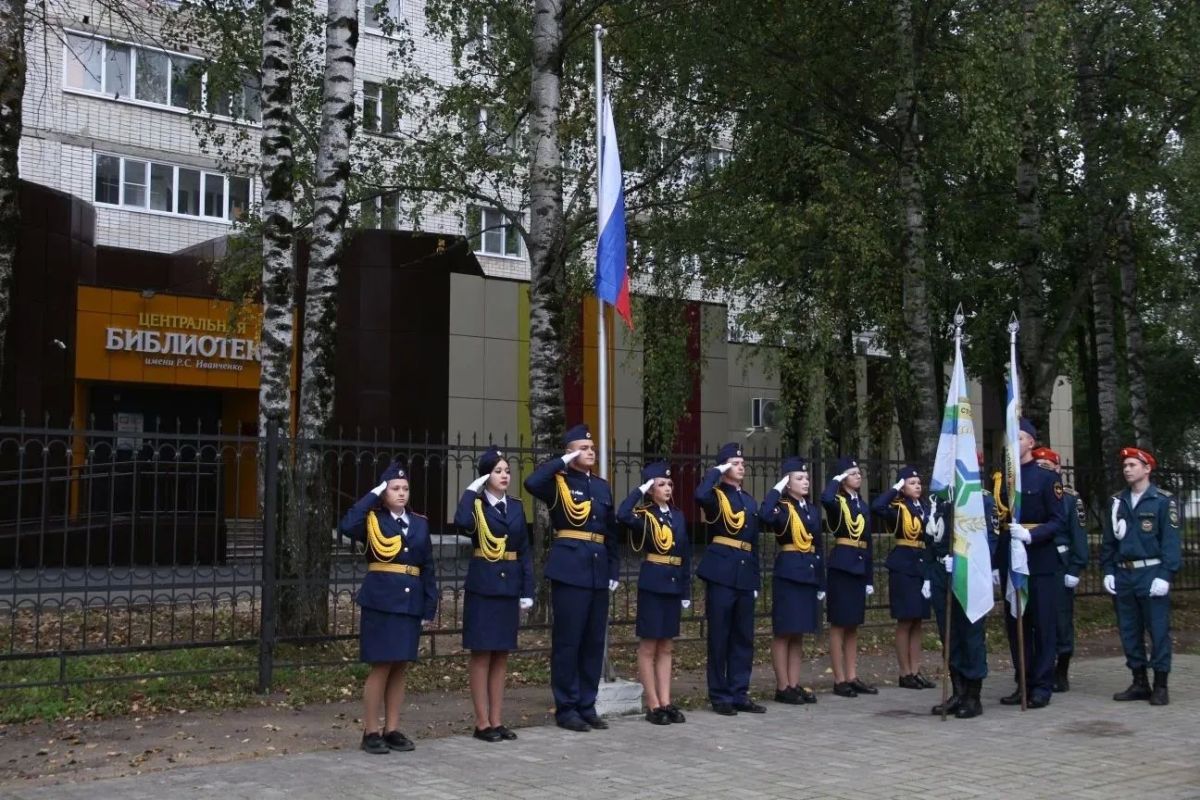 В Республике Марий Эл правоохранители и общественники проводят «Разговоры о важном» со школьниками В Республике Марий Эл правоохранители и общественники проводят «Разговоры о важном» со школьниками