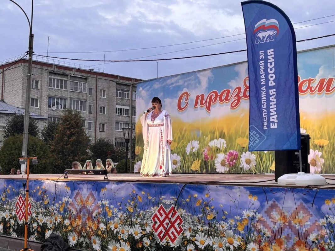 Александр Смирнов: Проект Главы Марий Эл «Марийское лето» объединяет поколения и укрепляет семейные ценности Александр Смирнов: Проект Главы Марий Эл «Марийское лето» объединяет поколения и укрепляет семейные ценности