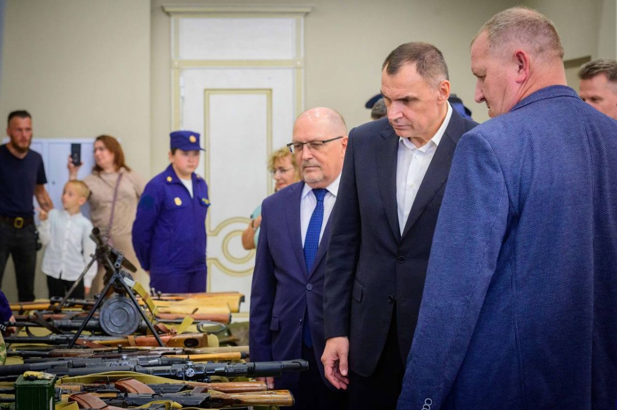 В Йошкар-Оле отметили 81-й годовщину Победы над милитаристской Японией и окончания Второй мировой войны В Йошкар-Оле отметили 81-й годовщину Победы над милитаристской Японией и окончания Второй мировой войны
