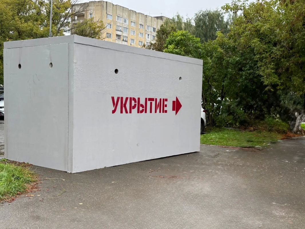 Антон Трудинов: В Йошкар-Оле установили блочно-модульное укрытие Антон Трудинов: В Йошкар-Оле установили блочно-модульное укрытие