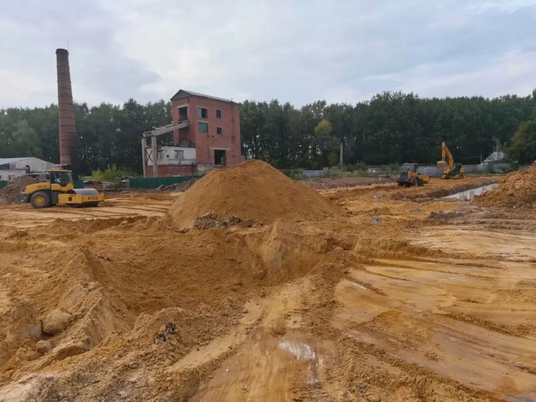 В Йошкар-Оле с июня продолжается строительство мусоросортировочного комплекса В Йошкар-Оле с июня продолжается строительство мусоросортировочного комплекса