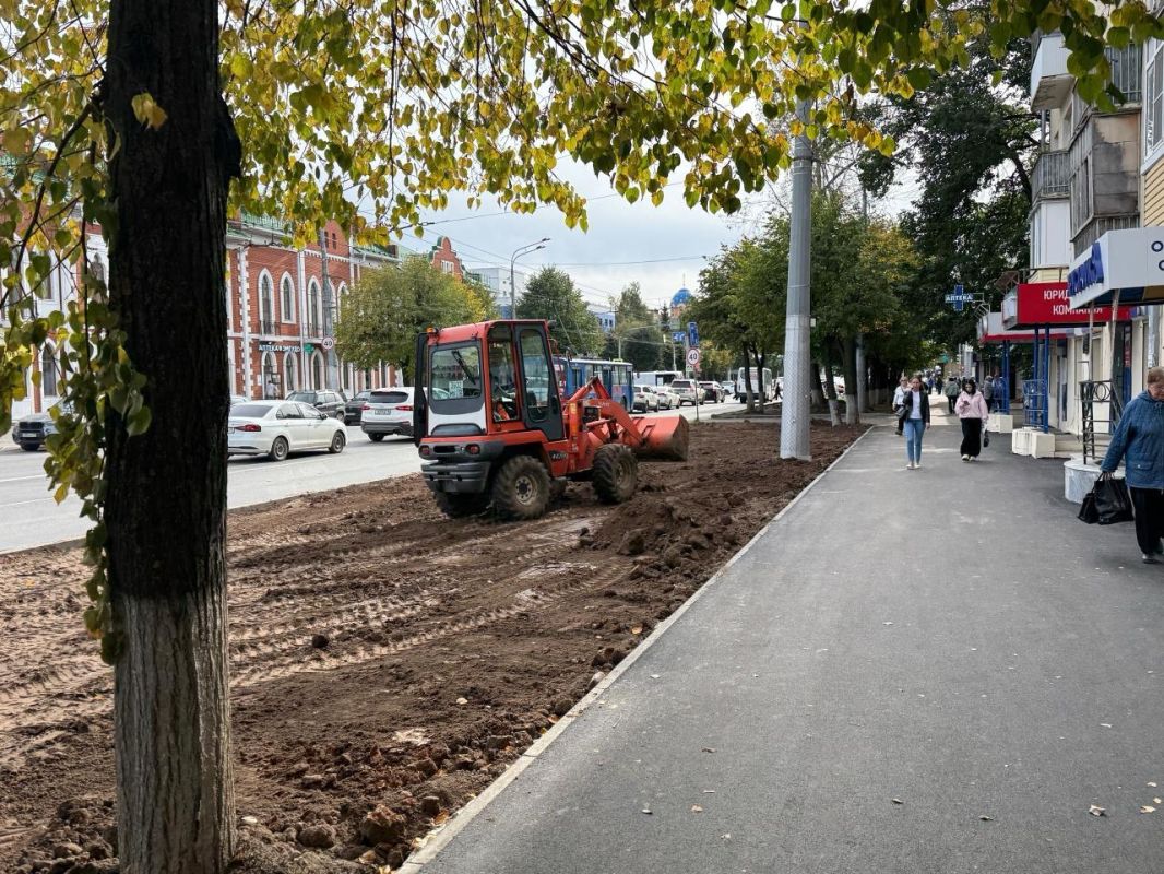 Более 2 км тротуара обновили на четной стороне улицы Первомайской в Йошкар-Оле на участке от Ленинского проспекта до улицы Водопроводной Более 2 км тротуара обновили на четной стороне улицы Первомайской в Йошкар-Оле на участке от Ленинского проспекта до улицы Водопроводной