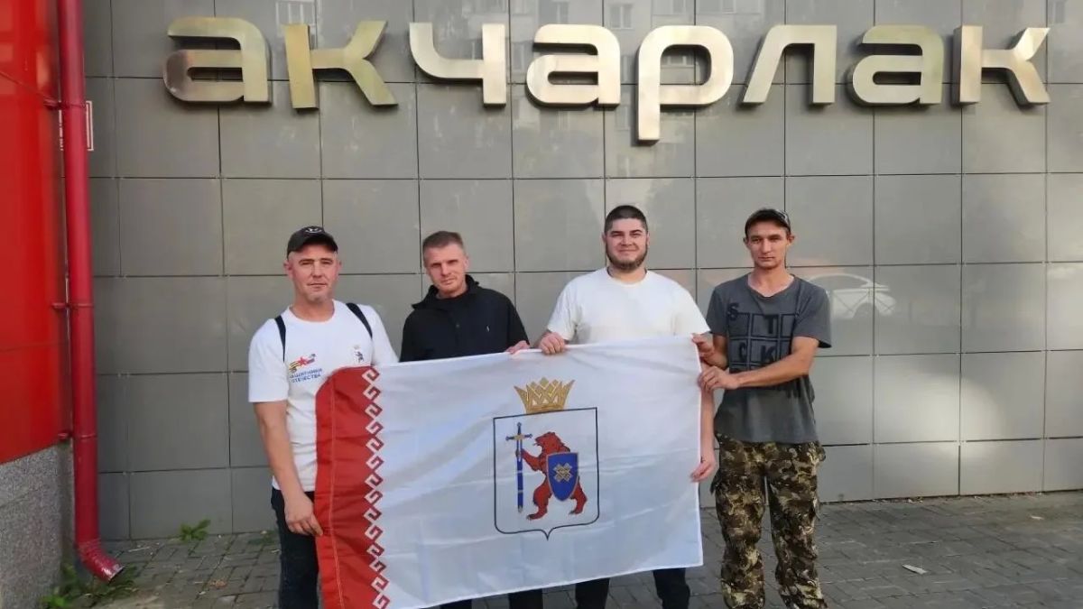 Два кавалера орденов Мужества из Марий Эл вошли в пятёрку лучших пловцов
