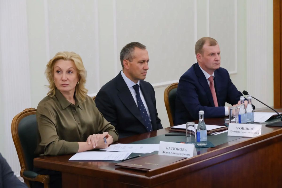 Капремонт домов, подготовка инженерных кадров и социальные контракты: ключевые темы заседания Правительства Марий Эл Капремонт домов, подготовка инженерных кадров и социальные контракты: ключевые темы заседания Правительства Марий Эл