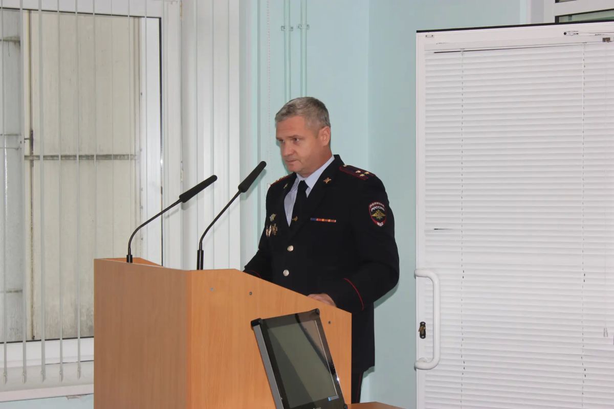 В Управлении Министерства внутренних дел по Республике Марий Эл в память о погибшем сотруднике милиции проведен турнир по стрельбе из пистолета Макарова В Управлении Министерства внутренних дел по Республике Марий Эл в память о погибшем сотруднике милиции проведен турнир по стрельбе из пистолета Макарова
