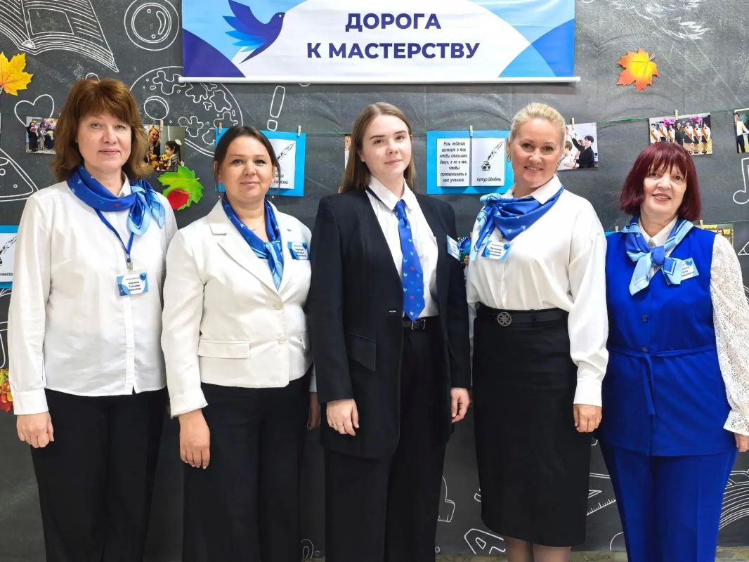 Учителя начальной школы Марий Эл обменялись опытом на семинаре-практикуме Учителя начальной школы Марий Эл обменялись опытом на семинаре-практикуме