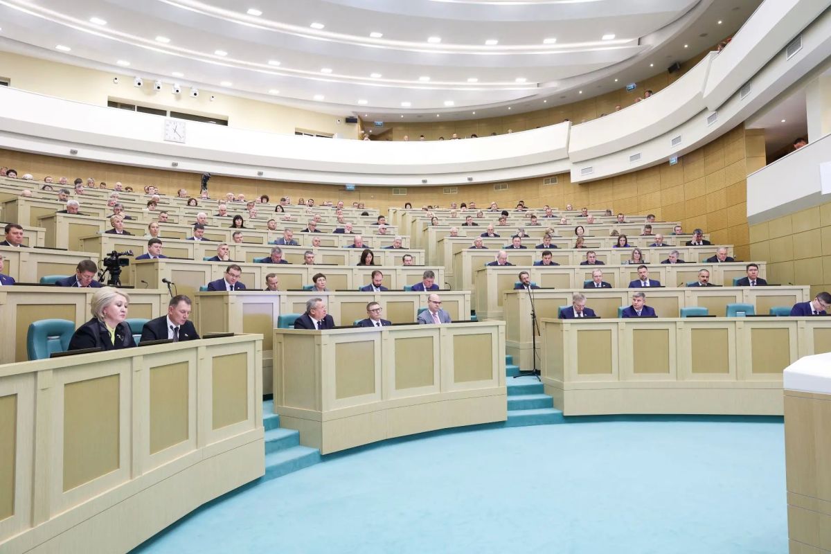 Юрий Зайцев: На парламентских слушаниях, которые провела Председатель Совета Федерации Валентина Ивановна Матвиенко, обсудили параметры проекта федерального бюджета на 2027 год и на плановый период 2028 и 2029 годов Юрий Зайцев: На парламентских слушаниях, которые провела Председатель Совета Федерации Валентина Ивановна Матвиенко, обсудили параметры проекта федерального бюджета на 2027 год и на плановый период 2028 и 2029 годов