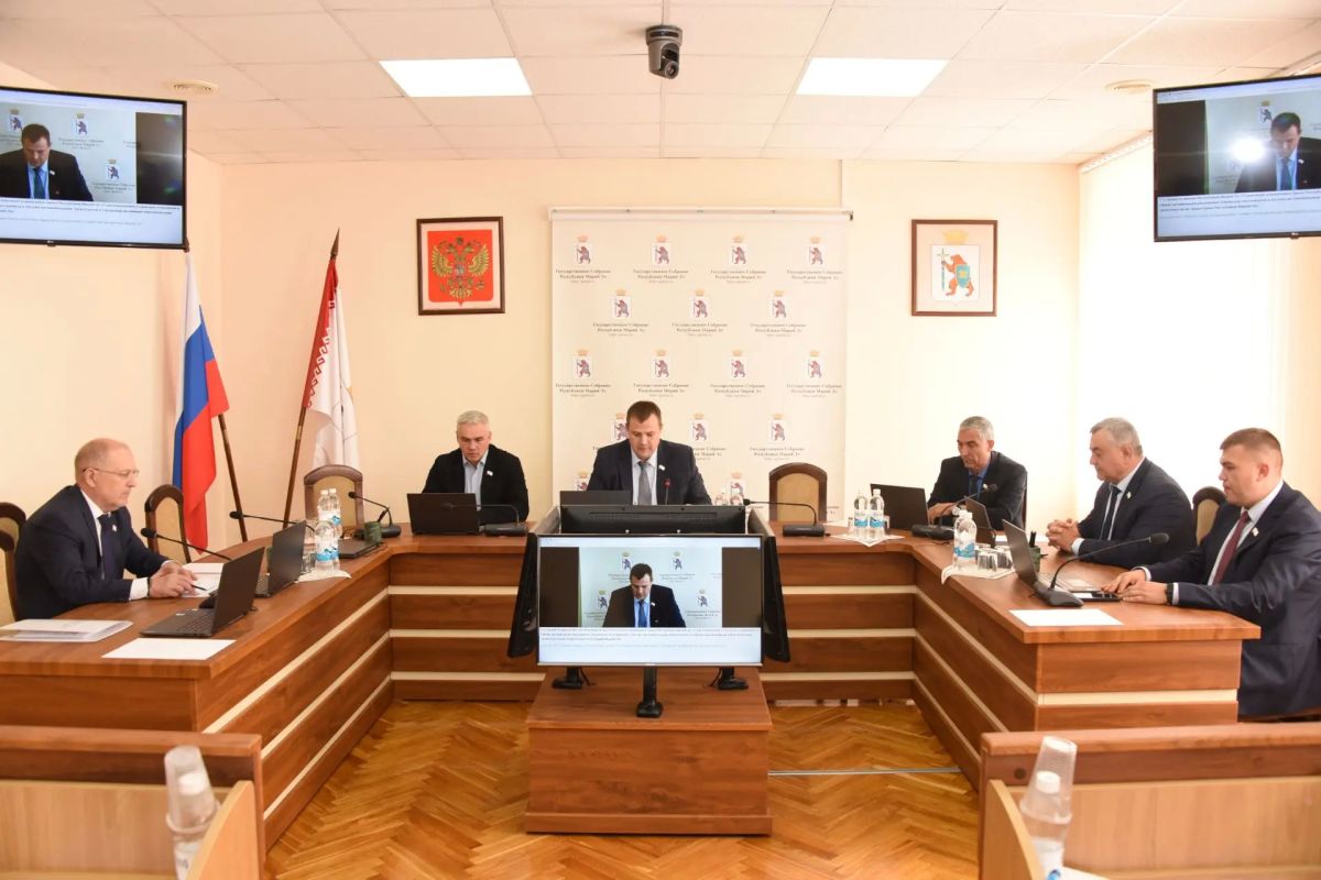 Комитет по развитию производственного комплекса Госсобрания Марий Эл предложил исключить управляющие организации из цепочки расчетов за общедомовые ресурсы