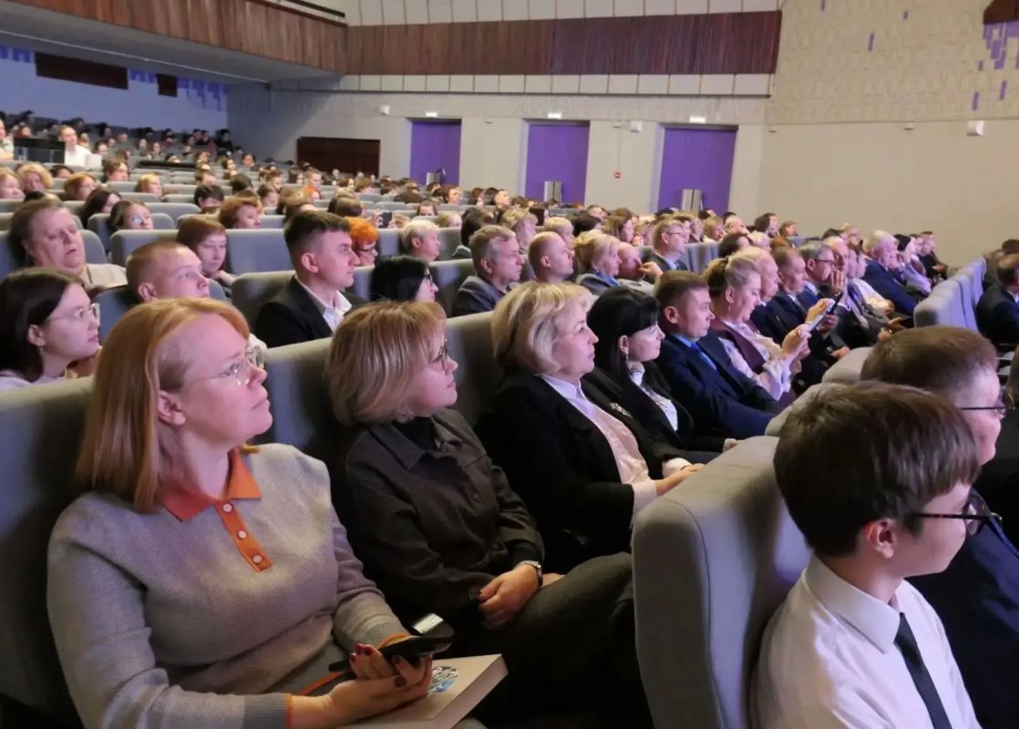 Сегодня на форуме СПО — о главном Сегодня на форуме СПО — о главном