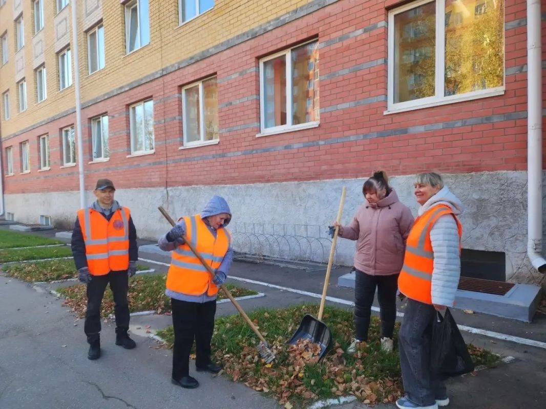 Йошкаролинцы вышли на субботник!