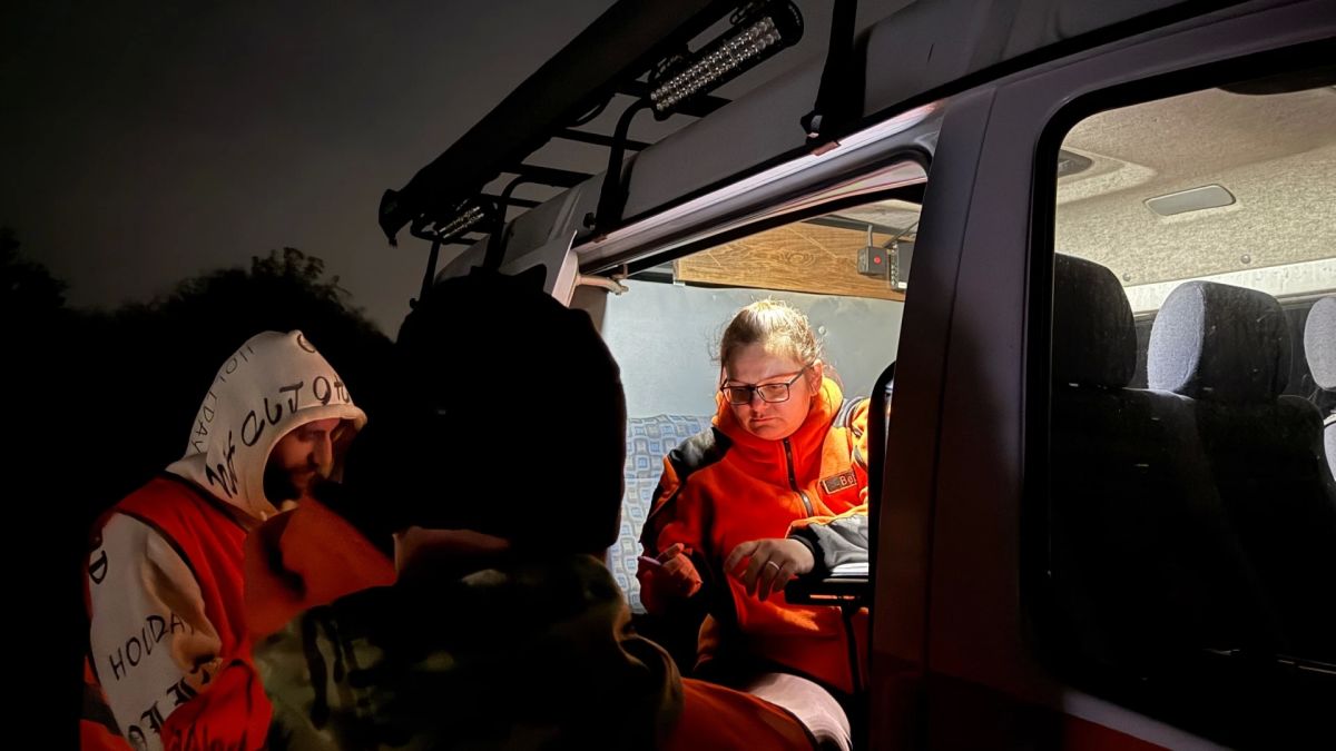 Пропавшую в Марий Эл пенсионерку нашли в поле живой Пропавшую в Марий Эл пенсионерку нашли в поле живой