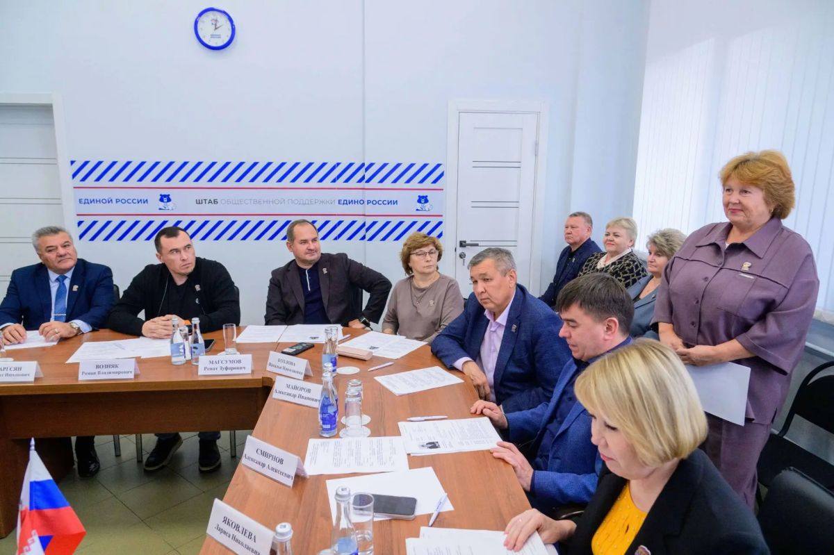 В трех округах Марий Эл предложили новых руководителей депутатских групп В трех округах Марий Эл предложили новых руководителей депутатских групп