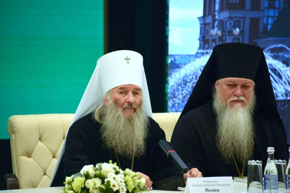 Сегодня в Йошкар-Оле в Доме дружбы народов открылся Первый региональный форум Всемирного Русского Народного Собора «Традиционные ценности – основа развития России» Сегодня в Йошкар-Оле в Доме дружбы народов открылся Первый региональный форум Всемирного Русского Народного Собора «Традиционные ценности – основа развития России»