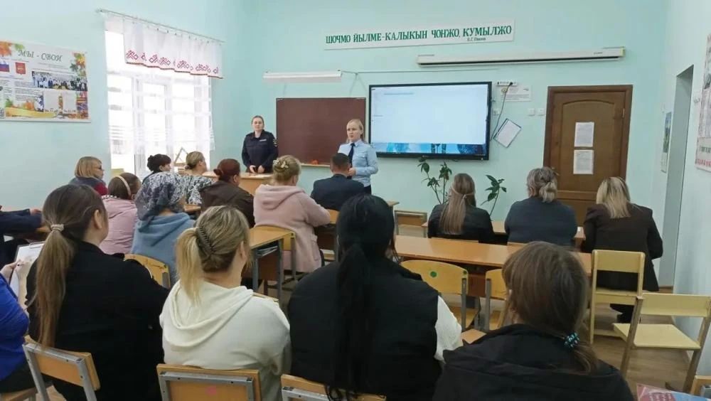 В Куженерском районе сотрудники Госавтоинспекции совместно с инспекторами ПДН проводят встречи с родителями по вопросам детской дорожной безопасности В Куженерском районе сотрудники Госавтоинспекции совместно с инспекторами ПДН проводят встречи с родителями по вопросам детской дорожной безопасности