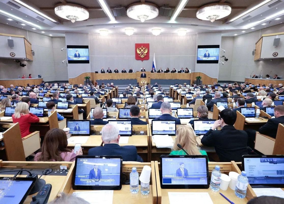21 октября на пленарном заседании Государственной Думы депутаты рассмотрели внесенные Председателем Правительства Российской Федерации Михаилом Мишустиным кандидатуры на должности заместителей Председателя Правительства... 21 октября на пленарном заседании Государственной Думы депутаты рассмотрели внесенные Председателем Правительства Российской Федерации Михаилом Мишустиным кандидатуры на должности заместителей Председателя Правительства...