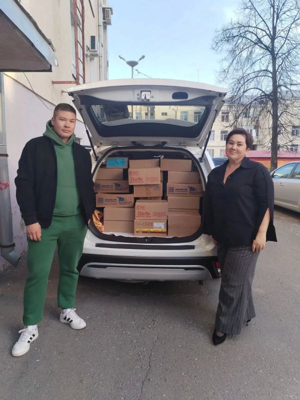 С любовью из родного края. Команда добровольческого тыла Марий Эл «Семьи Ангелов Войны» вместе с неравнодушными жителями регулярно собирает и доставляет гуманитарную помощь в зону проведения СВО С любовью из родного края. Команда добровольческого тыла Марий Эл «Семьи Ангелов Войны» вместе с неравнодушными жителями регулярно собирает и доставляет гуманитарную помощь в зону проведения СВО