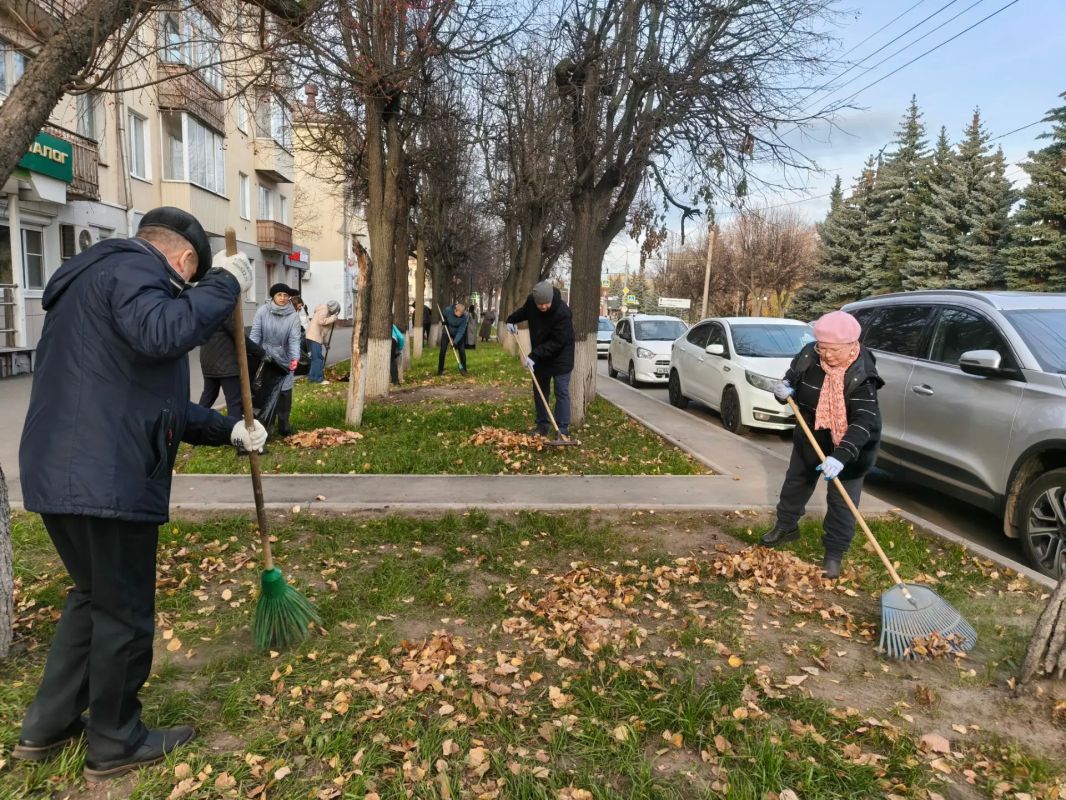 Результат налицо: после традиционного субботника территория вновь радует чистотой и порядком Результат налицо: после традиционного субботника территория вновь радует чистотой и порядком