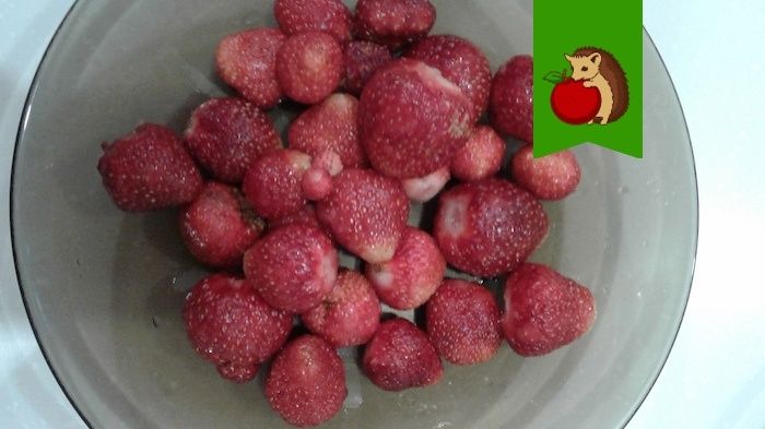 Секреты успешной клубники: 5 ключевых шагов в августе для щедрого урожая