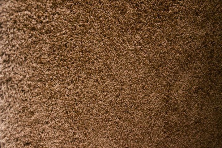 Как удалить воск от свечи с ковра, чтобы не осталось ни единого следа: хитрость опытных хозяек