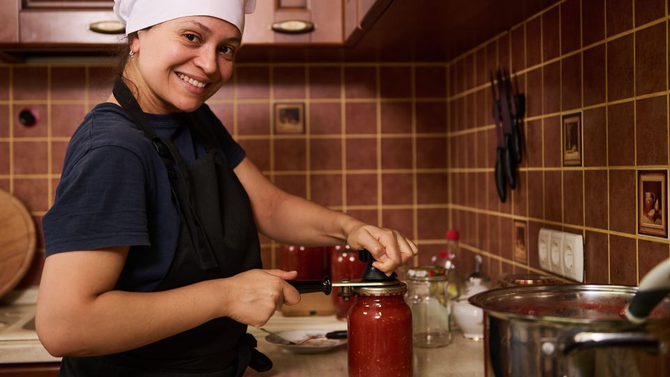 Вы точно об этом не пожалеете: рецепт горохового супа в банках сэкономит вам время