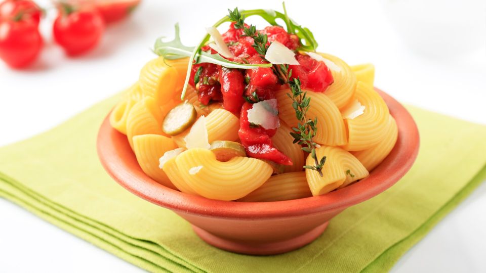 Удивит всю семью: необычный рецепт вкуснейших макарон с сыром от шеф-повара