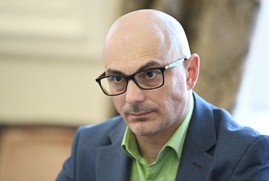 Закон об иностранных исследовательских компаниях: новая эра или жесткие ограничения?